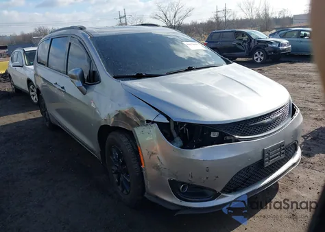 2019 Chrysler Pacifica Touring L Plus z USA, uszkodzony, nr VIN 2C4RC1EG2KR603955